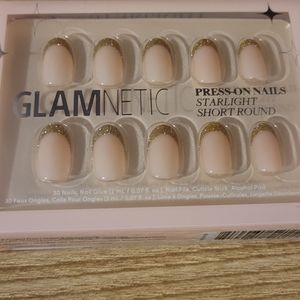 Glamnetic Starlight Short Round Press On Nails Kit NEW!